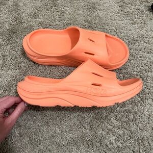 Hoka Ora Recovery Slide 3